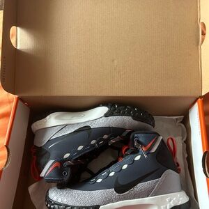 Nike Kids Boot - Black, Gray, Navy, Red